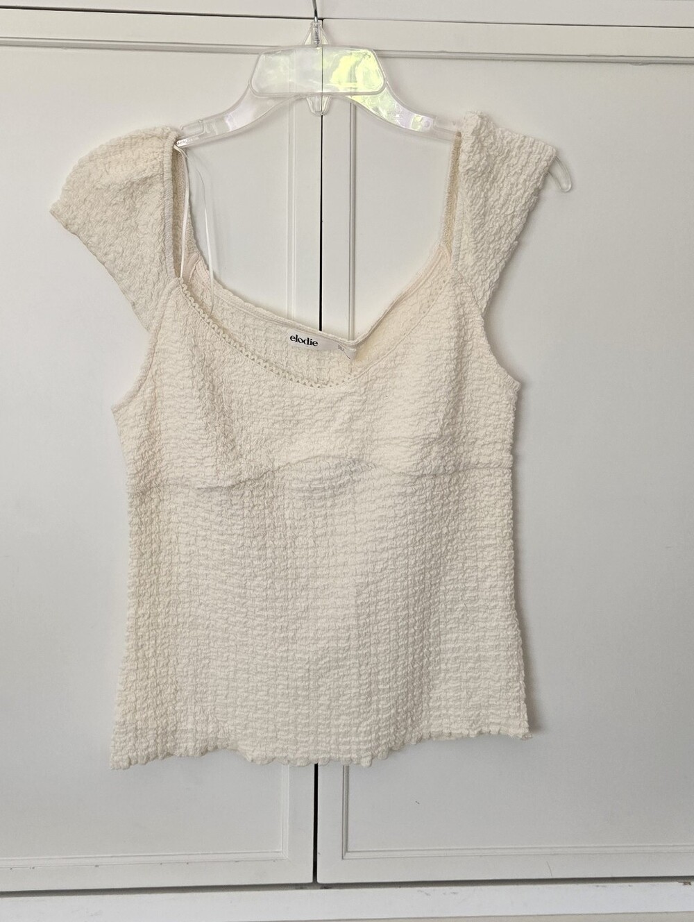 NWT Elodie Cream Textured Cap-Sleeve TanK